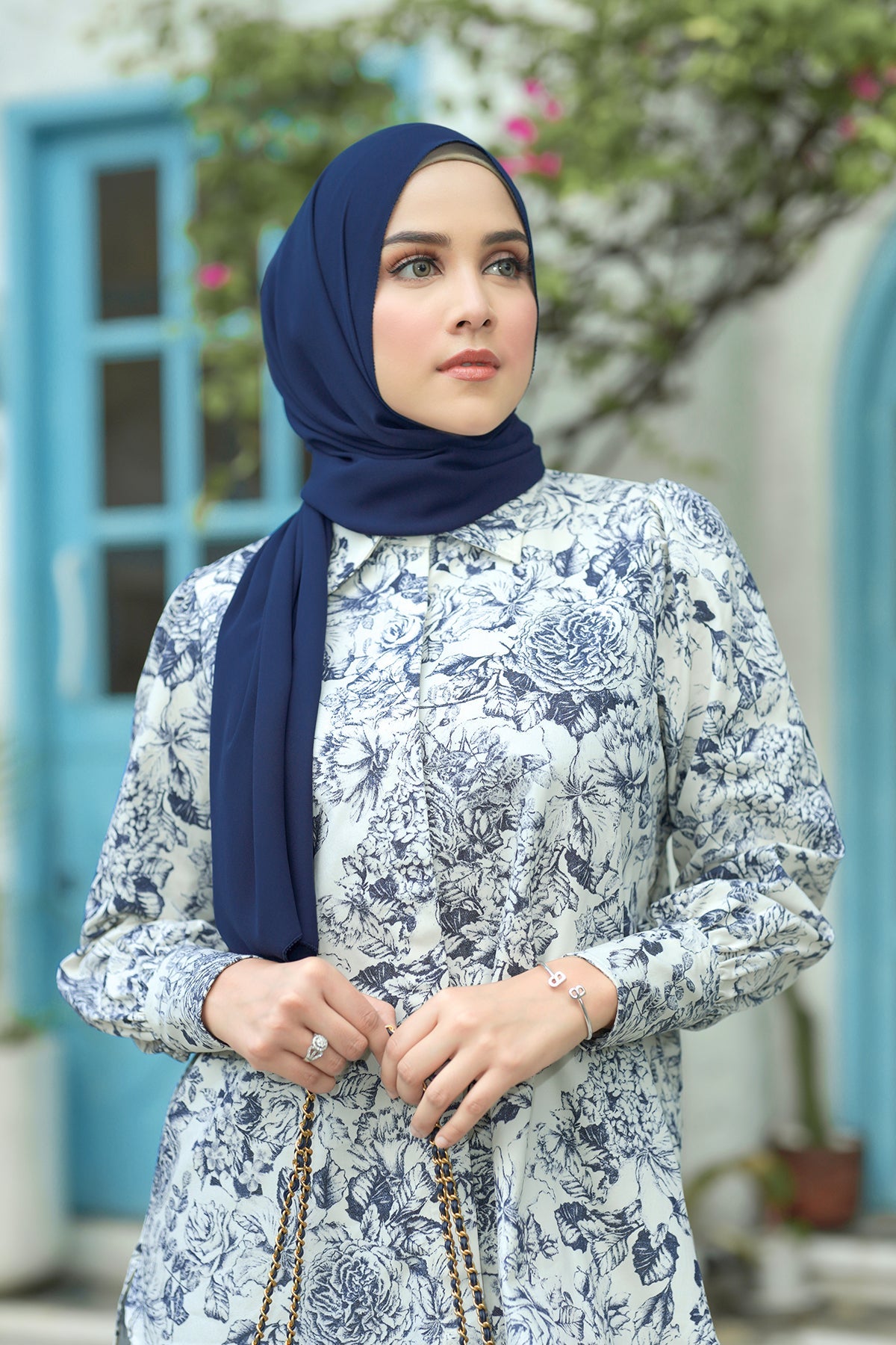 Everyday Shawl - Navy