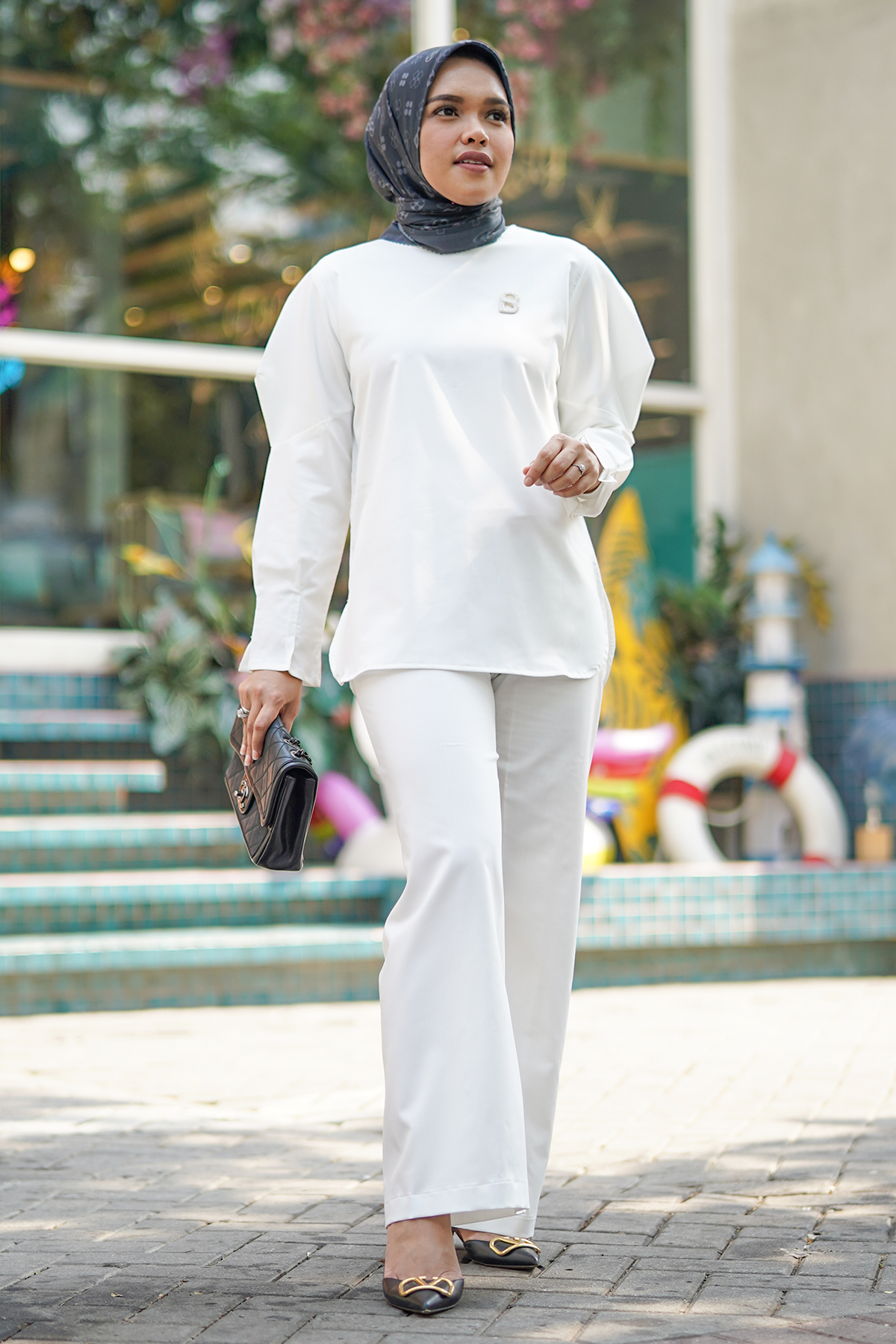 White Eva Set