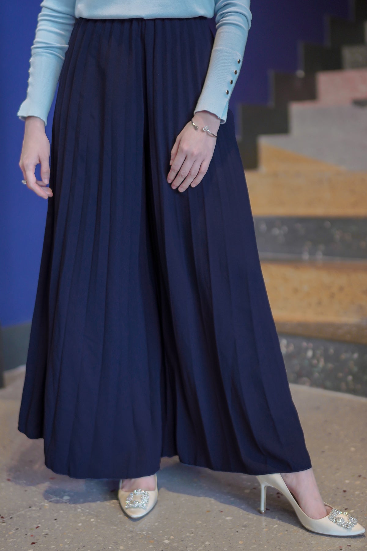 Navy Wide Pleats Pants