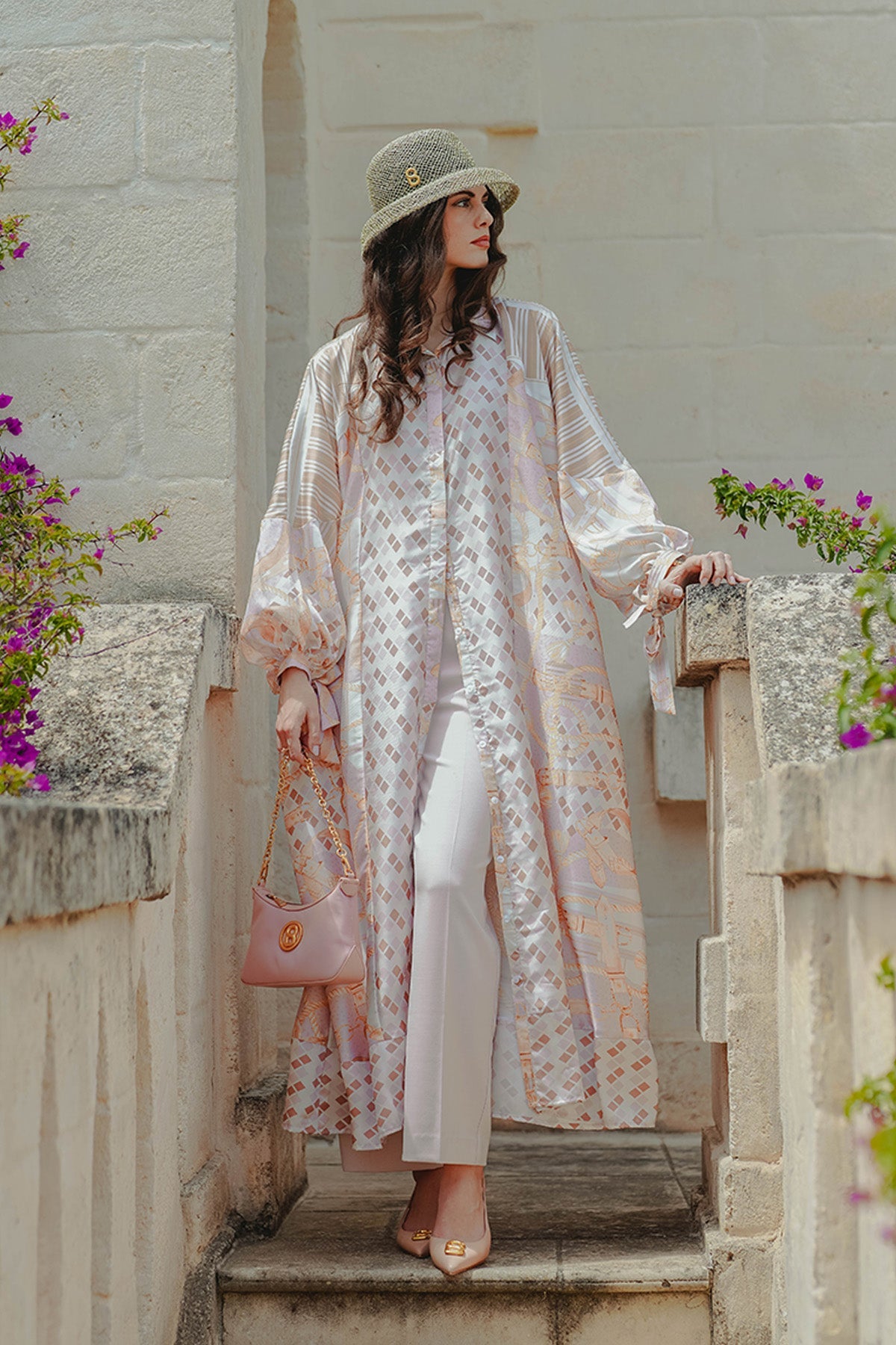 The Chain La Bella Maxi Kaftan - Soft Pink