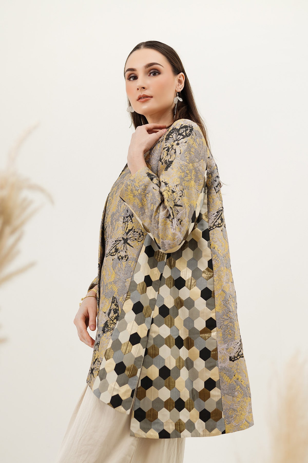 Mix Jacquard Outer - Beige