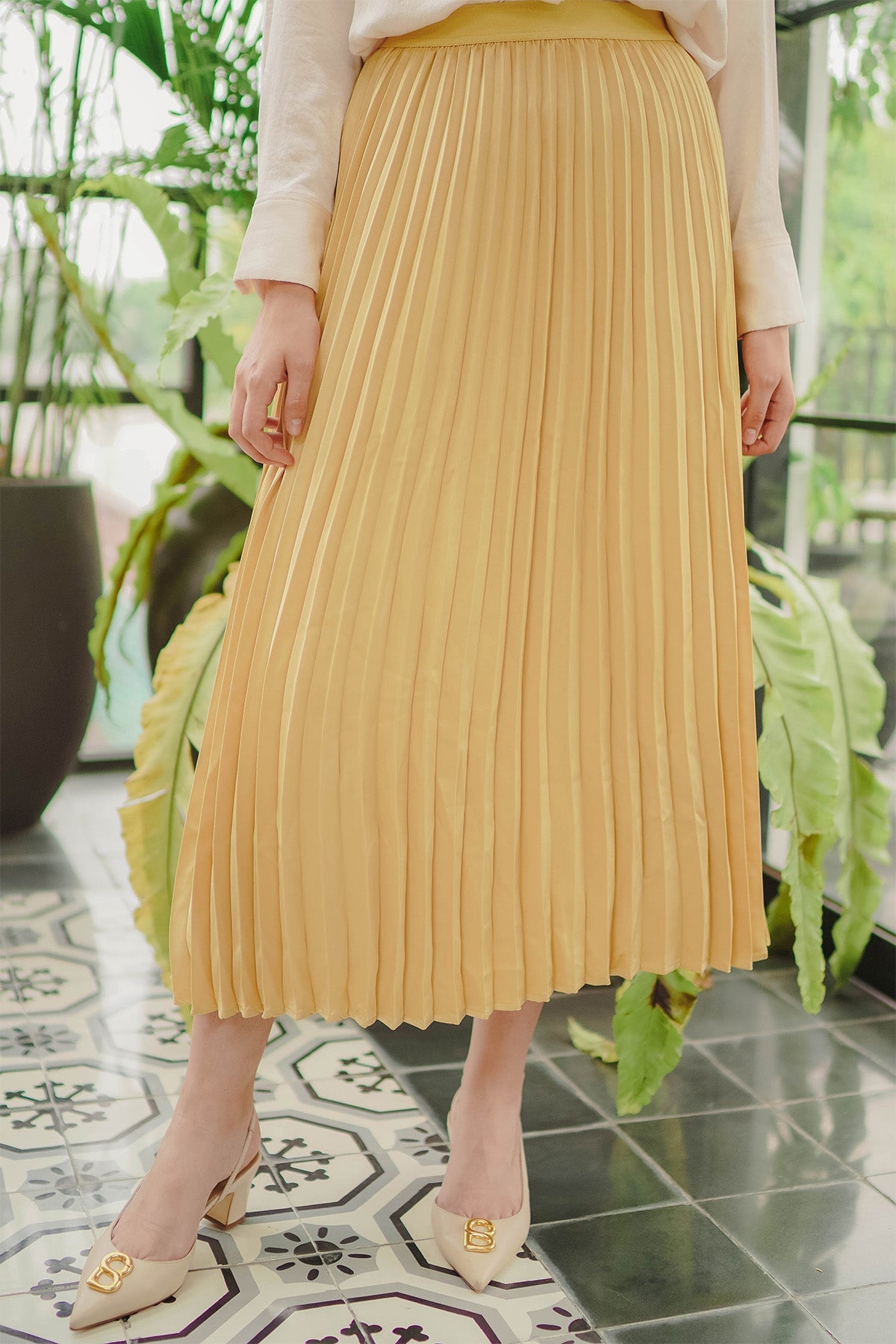 Satin Pleats Skirt - Yellow