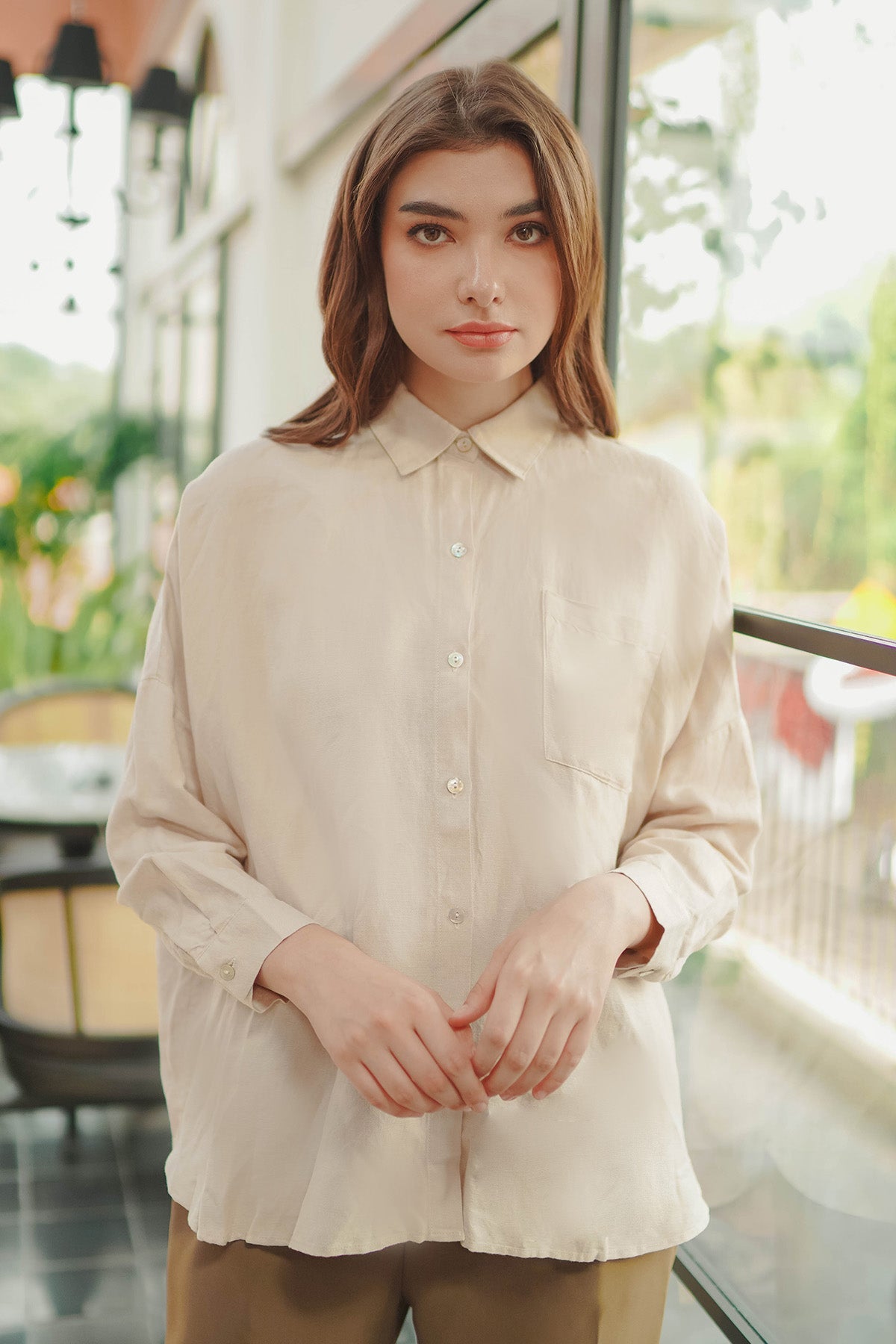Vero Shirt - Light Taupe