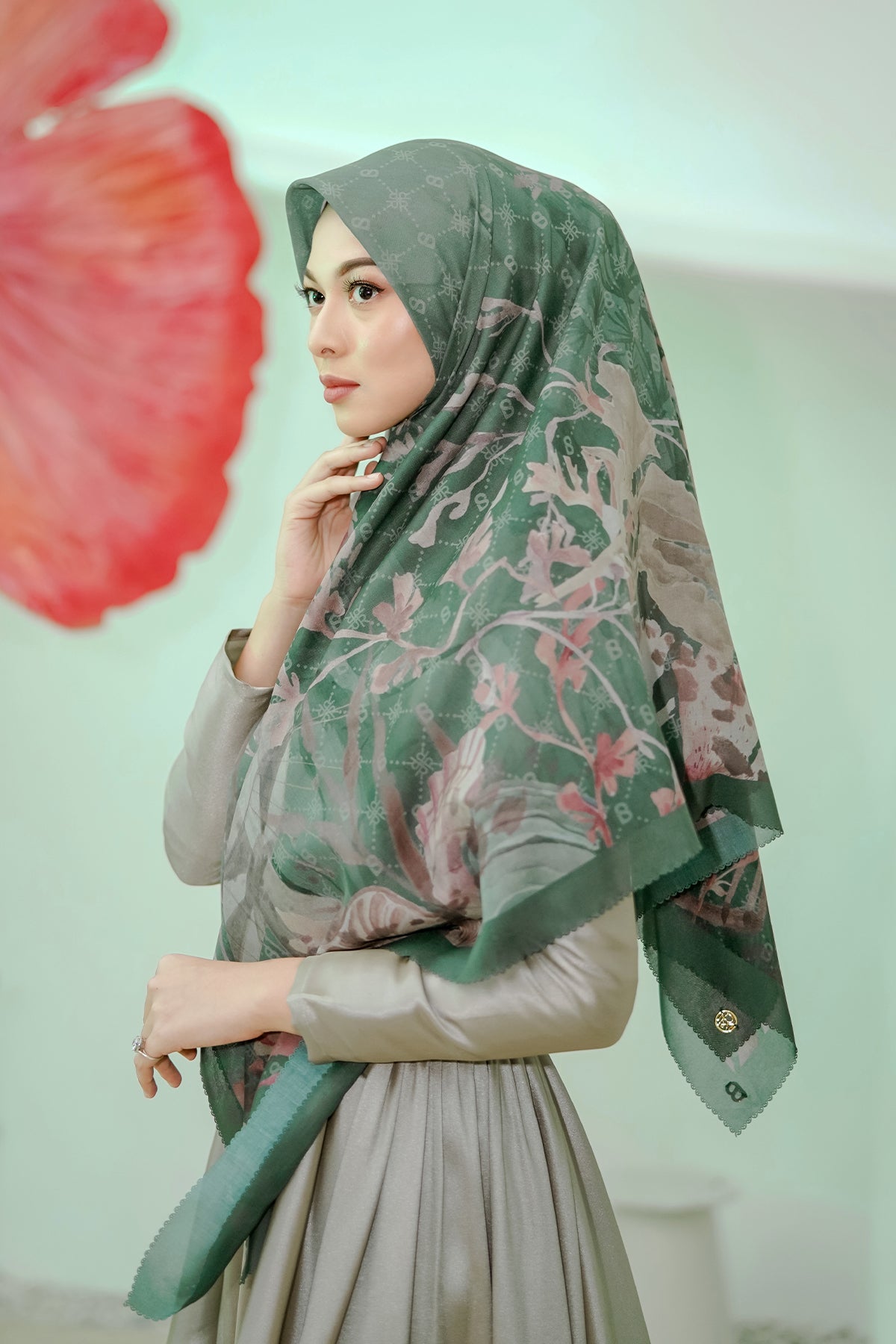 Xanadu Voal Square XL - Dark Green