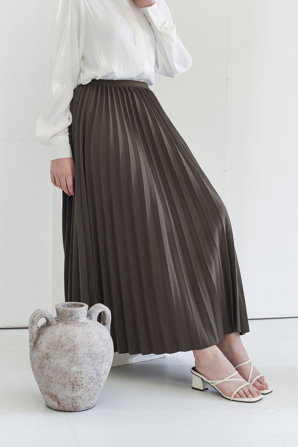 Sage Pleats Me Long Skirt 2.0