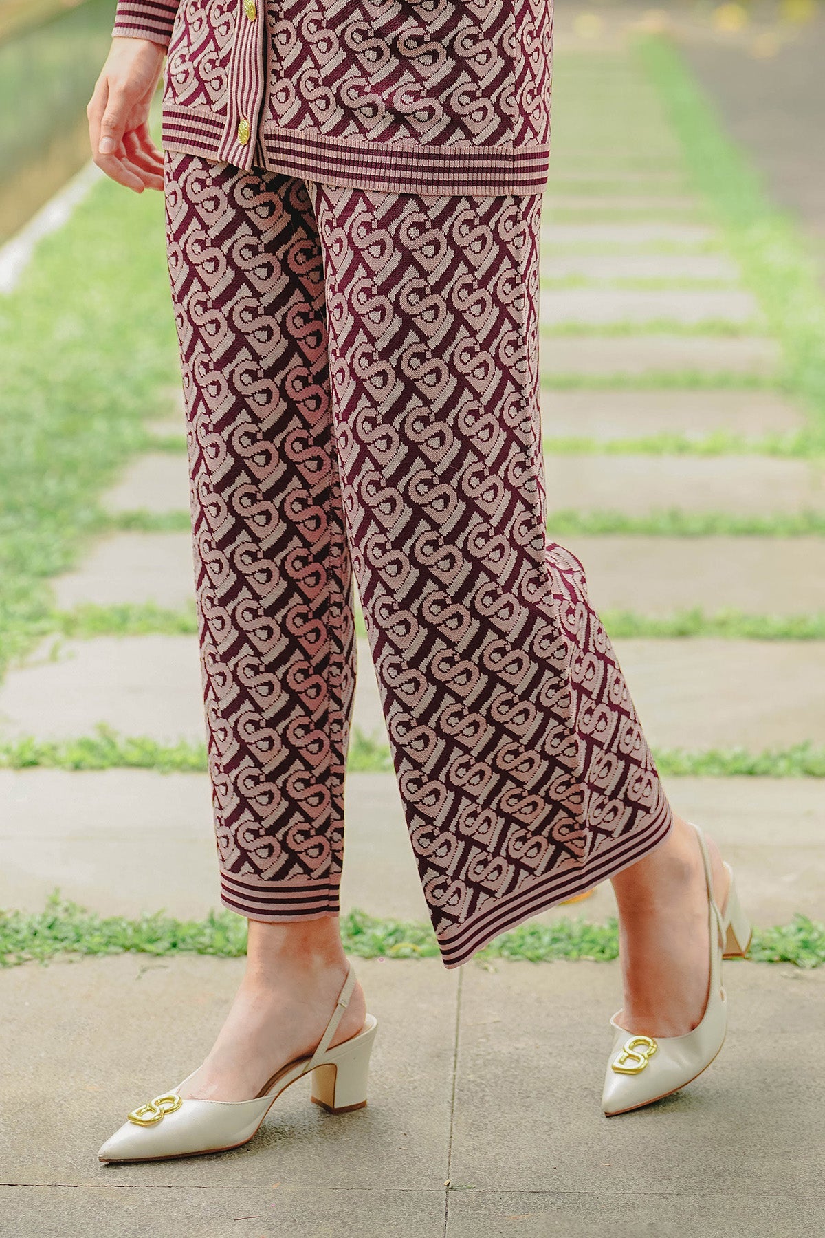 Bimu Light Knit Pants - Burgundy