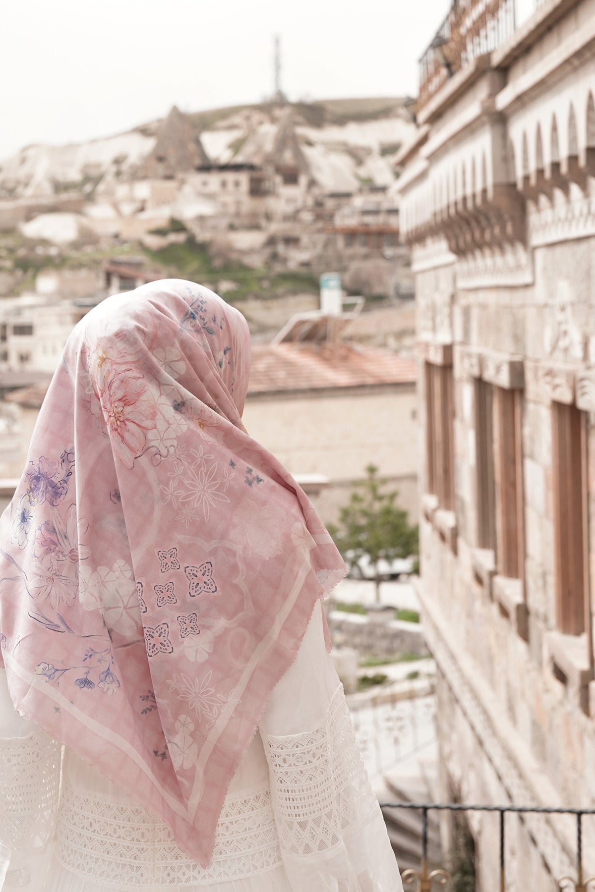 Sofya Voal Square XL - Pinksalt