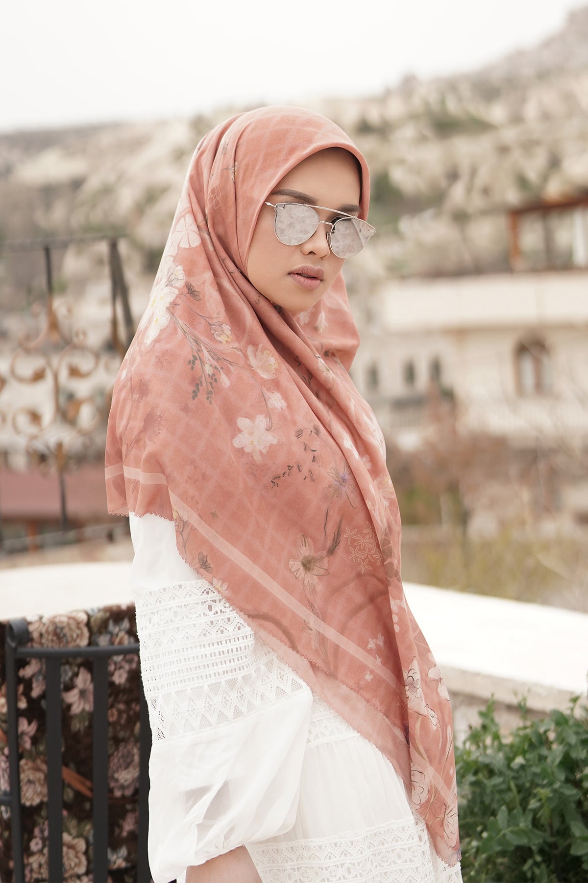Sofya Voal Square XL - Spice