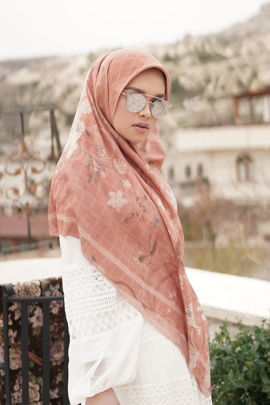 Sofya Voal Square XL - Spice