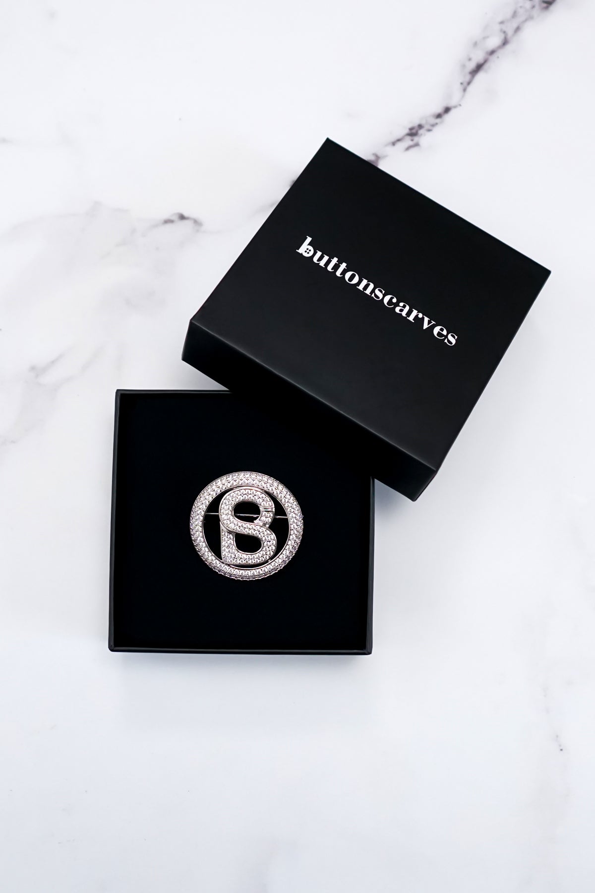 Round Crystal Brooch - Silver